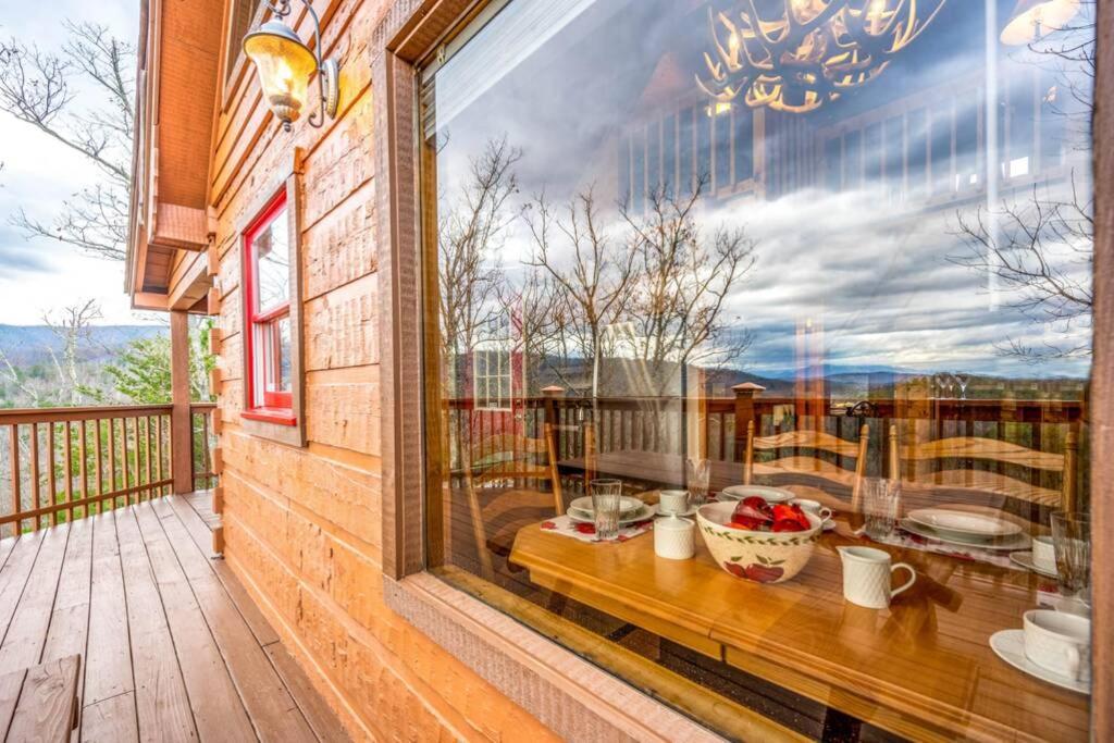 Over The Mountain - Smoky Mountain View Cabin 세비어빌 외부 사진