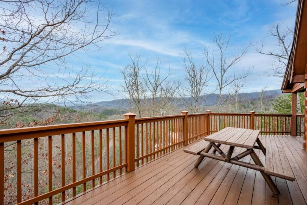 Over The Mountain - Smoky Mountain View Cabin 세비어빌 외부 사진