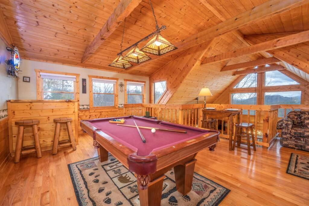 Over The Mountain - Smoky Mountain View Cabin 세비어빌 외부 사진